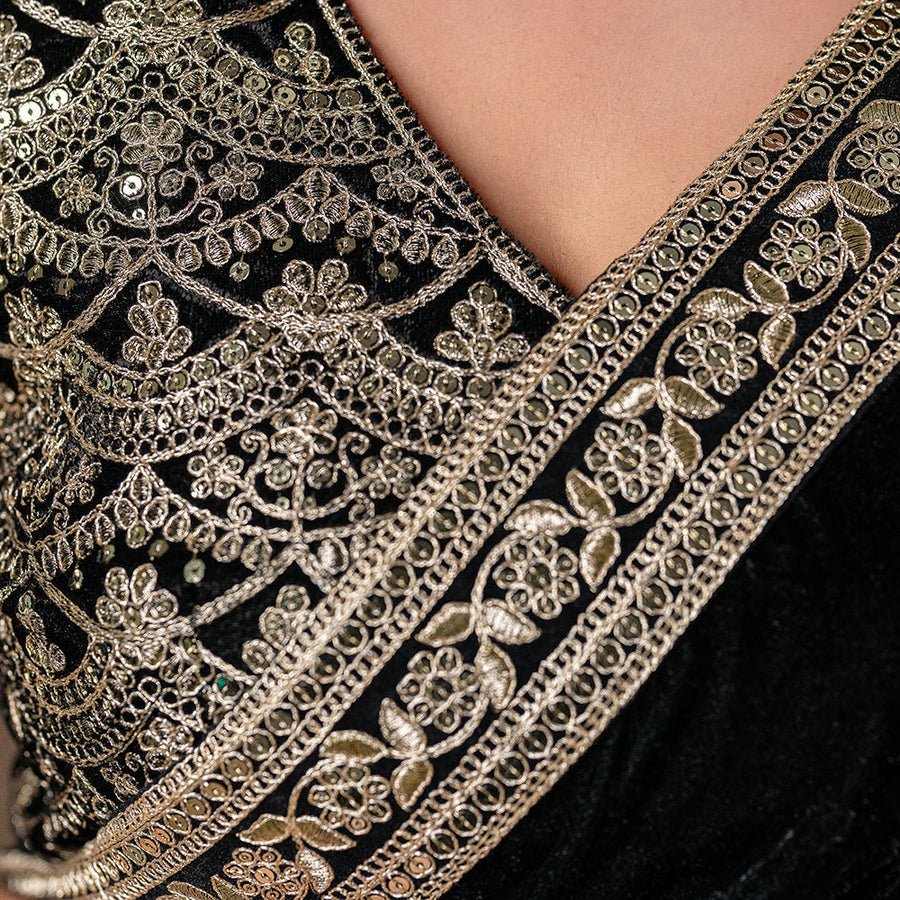 Noor-e-Shaam - Velvet Saree with Antique Gold Work