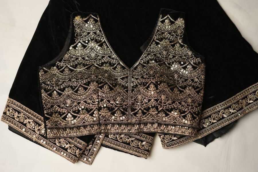 Noor-e-Shaam - Velvet Saree with Antique Gold Work