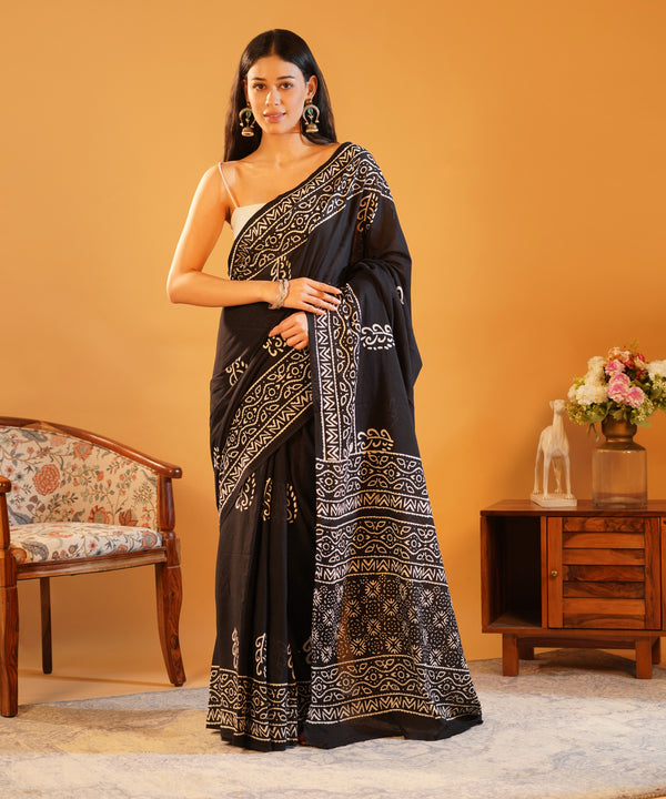 Reshmi Raat - Hand-Blocked Mul Cotton Saree